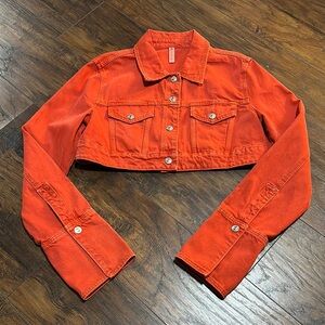 Zara Red Women's Cropped Extra Long Sleeves Denim Jacket - Vibrant Red